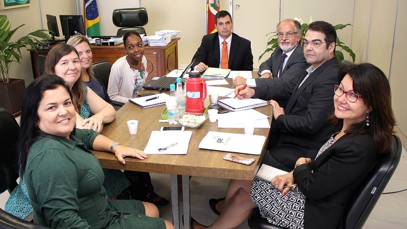 20161206144907ipe-021216-grupo-de-trabalho-001.jpg